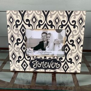 Glory Haus Forever Picture Frame